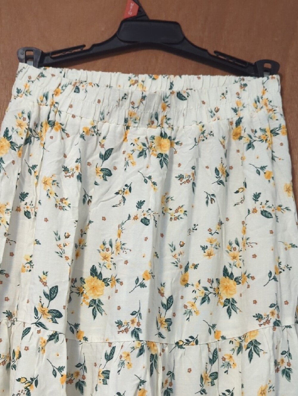 shosho Cream Maxi Skirt with Yellow Floral Print - Picture 11 of 16